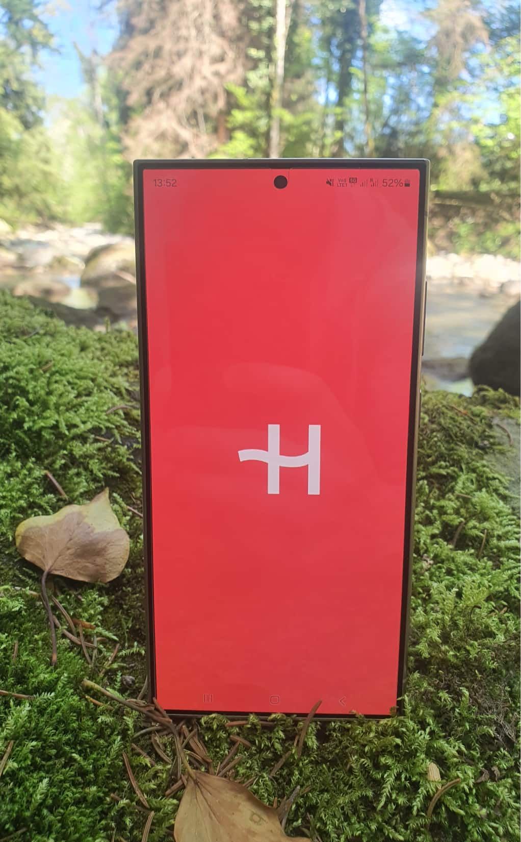 Holafly testing outdoor